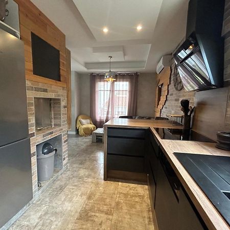 Comme A La Maison Narbonne Eksteriør bilde