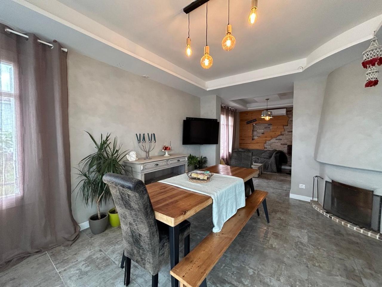 Comme A La Maison Narbonne Eksteriør bilde